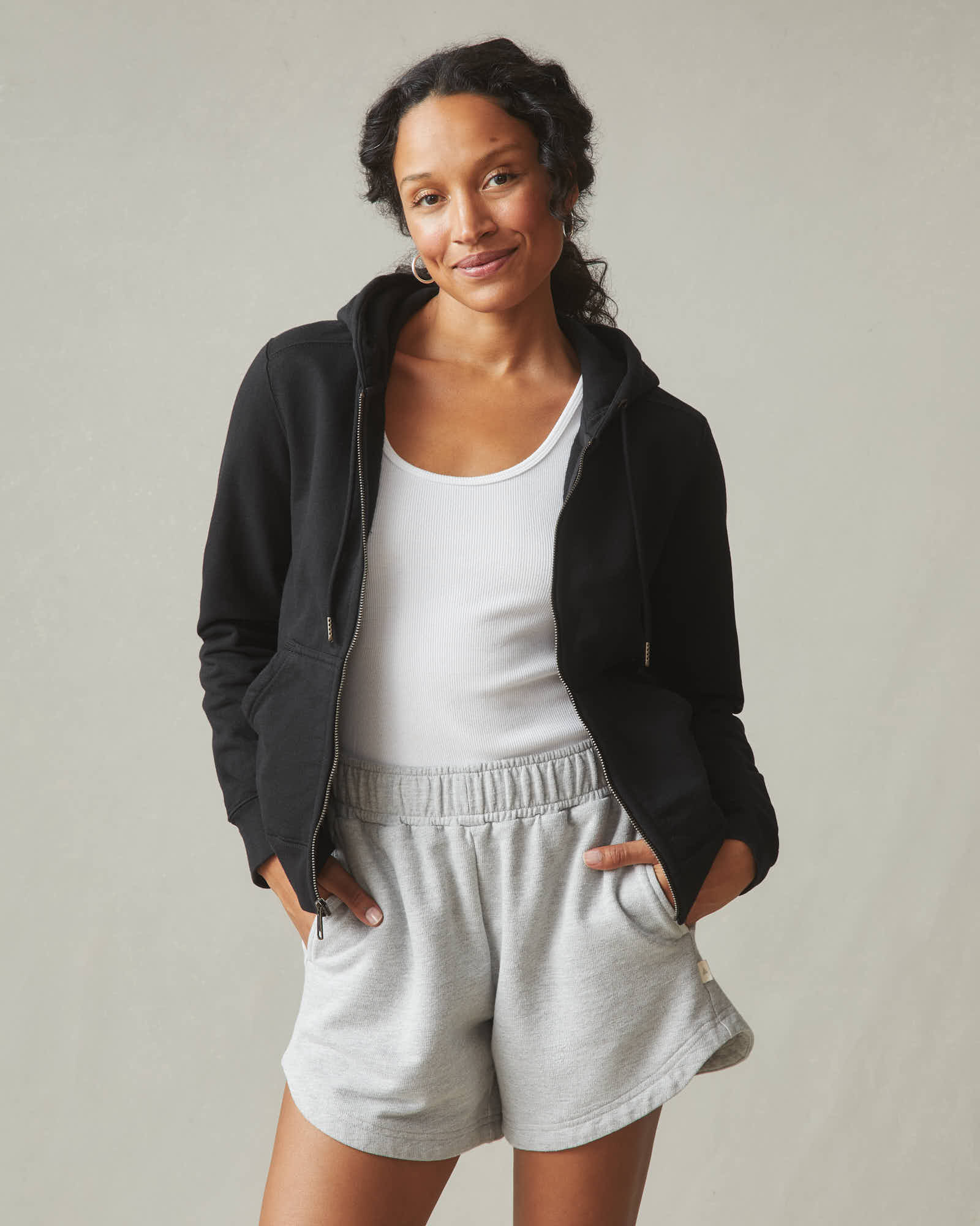 Women's Relaxed Classic Full Zip 2.0 - Black - Image 2